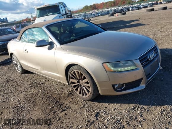 ✅ 2011 Audi A5 Prestige • VIN: WAUVFAFH9BN009564 • Лот: 43633741. Опубликован ранее на IAAI с пробегом 128 833 миль. Бесплатный доступ к архиву аукционных продаж из США и подробный отчёт об истории автомобиля на DreamBid. Изображение 1.