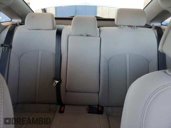 ✅ 2017 Hyundai Sonata 2.4L • VIN: 5NPE24AF8HH583717 • Лот: 90850495. Опубликован ранее на Copart с пробегом 82 876 миль. Бесплатный доступ к архиву аукционных продаж из США и подробный отчёт об истории автомобиля на DreamBid. Изображение 10.