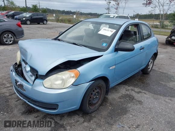 ✅ 2009 Hyundai Accent Auto GS • VIN: KMHCM36C39U141733 • Лот: 40651790. Опубликован ранее на IAAI с пробегом 230 596 миль. Бесплатный доступ к архиву аукционных продаж из США и подробный отчёт об истории автомобиля на DreamBid. Изображение 2.