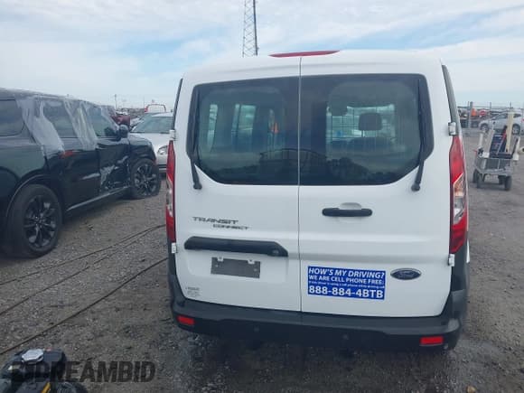 ✅ 2019 Ford Transit Connect XL • VIN: NM0GS9E20K1407608 • Lot: 42177594. Wystawiony na IAAI z przebiegiem 55 951 mil. Bezpłatny archiwum sprzedaży aukcyjnych z USA i szczegółowy raport historii pojazdu na DreamBid. Zdjęcie 17.