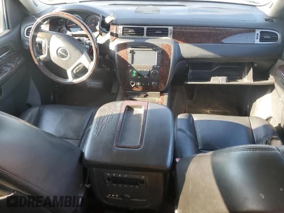 ✅ 2013 GMC Yukon Denali • VIN: 1GKS1EEF7DR355396 • Lot: 82233575. Listed on Copart with Not provided. Free auction sales archive from the USA and detailed vehicle history report at DreamBid. Image 8.