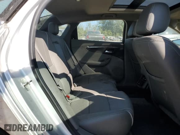 ✅ 2015 Chevrolet Impala LTZ • VIN: 1G1165S32FU114776 • Лот: 71967244. Опубликован ранее на Copart с пробегом 246 080 миль. Бесплатный доступ к архиву аукционных продаж из США и подробный отчёт об истории автомобиля на DreamBid. Изображение 10.