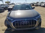 ✅ 2022 Audi Q3 S line Premium • VIN: WA1DECF37N1108973 • Lot: 40687123. Wystawiony na Copart z przebiegiem 5 573 mil. Bezpłatny archiwum sprzedaży aukcyjnych z USA i szczegółowy raport historii pojazdu na DreamBid. Zdjęcie 5.