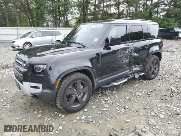 ✅ 2024 Land Rover Defender S • VIN: SALEJ7EU0R2304012 • Лот: 58869665. Опубликован ранее на Copart с пробегом 10 544 миль. Бесплатный доступ к архиву аукционных продаж из США и подробный отчёт об истории автомобиля на DreamBid. Изображение 1.
