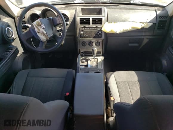 ✅ 2011 Dodge Nitro Heat • VIN: 1D4PU4GX4BW543979 • Lot: 81152475. Listed on Copart with 180,895 mi. Free auction sales archive from the USA and detailed vehicle history report at DreamBid. Image 8.