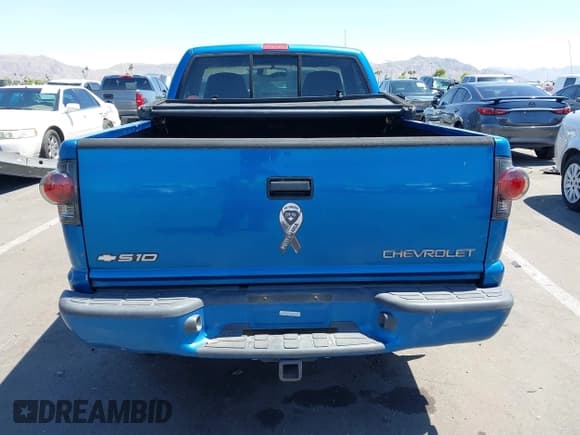 ✅ 2000 Chevrolet S-10 LS • VIN: 1GCCS14W3YK130186 • Лот: 42581957. Опубликован ранее на IAAI с пробегом 152 531 миль. Бесплатный доступ к архиву аукционных продаж из США и подробный отчёт об истории автомобиля на DreamBid. Изображение 16.