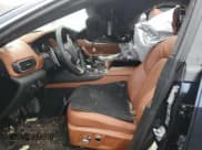 ✅ 2022 Maserati Levante Modena • VIN: ZN661YUM4NX400403 • Лот: 79116793. Опубликован ранее на Copart с пробегом Не указан. Бесплатный доступ к архиву аукционных продаж из США и подробный отчёт об истории автомобиля на DreamBid. Изображение 7.