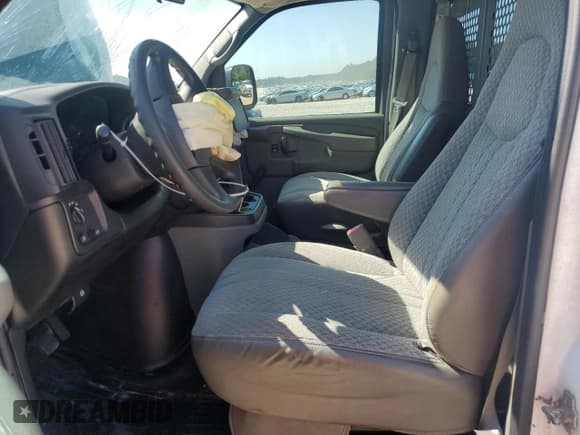 ✅ 2006 Chevrolet Express Cargo • VIN: 1GCGG25V361113552 • Lot: 69284255. Listed on Copart with 150,988 mi. Free auction sales archive from the USA and detailed vehicle history report at DreamBid. Image 7.