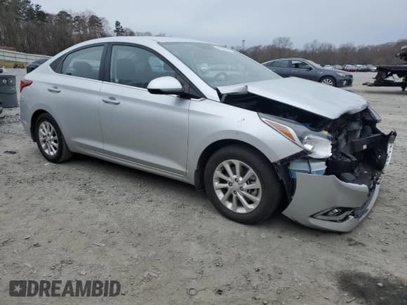 ✅ 2020 Hyundai Accent SE • VIN: 3KPC24A67LE107155 • Лот: 48229045. Опубликован ранее на Copart с пробегом 42 845 миль. Бесплатный доступ к архиву аукционных продаж из США и подробный отчёт об истории автомобиля на DreamBid. Изображение 4.