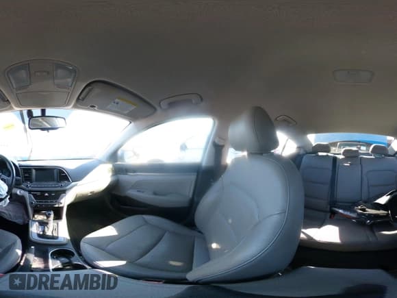 ✅ 2017 Hyundai Elantra SE • VIN: 5NPD84LF8HH032890 • Lot: 43373219. Listed on IAAI with 160,561 mi. Free auction sales archive from the USA and detailed vehicle history report at DreamBid. Image 18.