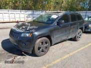 ✅ 2015 Jeep Grand Cherokee Altitude • VIN: 1C4RJFAG0FC164522 • Лот: 43396290. Опубликован ранее на IAAI с пробегом 232 897 миль. Бесплатный доступ к архиву аукционных продаж из США и подробный отчёт об истории автомобиля на DreamBid. Изображение 2.