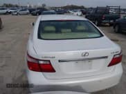 ✅ 2008 Lexus LS 460 • VIN: JTHBL46F485082685 • Lot: 43866414. Listed on IAAI with 192,385 mi. Free auction sales archive from the USA and detailed vehicle history report at DreamBid. Image 16.