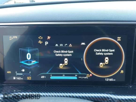 2024 Hyundai Santa Cruz XRT с VIN 5NTJDDAF6RH084880, выставлен на аукционе IAAI как лот 41221455 с пробегом 12 165 миль миль и . История ставок и продаж доступна на DreamBid. Изображение 7.