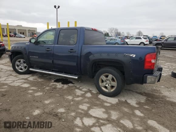 ✅ 2010 Chevrolet Silverado 1500 1HY • VIN: 3GCXKUEJ0AG131282 • Lot: 49652055. Listed on Copart with 209,901 mi. Free auction sales archive from the USA and detailed vehicle history report at DreamBid. Image 2.