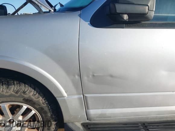 ✅ 2011 Ford Expedition XLT • VIN: 1FMJU1H51BEF20868 • Lot: 43716360. Listed on IAAI with 195,311 mi. Free auction sales archive from the USA and detailed vehicle history report at DreamBid. Image 6.