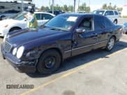 ✅ 2002 Mercedes-Benz E 320 • VIN: WDBJF65J52B402285 • Lot: 43006132. Listed on IAAI with 144,410 mi. Free auction sales archive from the USA and detailed vehicle history report at DreamBid. Image 2.