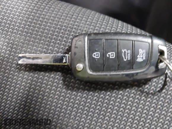 ✅ 2018 Hyundai Accent SE • VIN: 3KPC24A37JE034940 • Лот: 41927667. Опубликован ранее на IAAI с пробегом 87 906 миль. Бесплатный доступ к архиву аукционных продаж из США и подробный отчёт об истории автомобиля на DreamBid. Изображение 11.