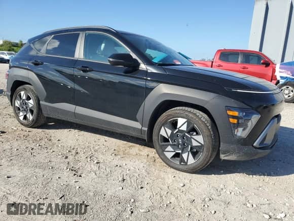 2024 Hyundai Kona SEL с VIN KM8HC3AB0RU131930, выставлен на аукционе Copart как лот 89513515 с пробегом 25 735 миль миль и На запчасти • Non repairable. История ставок и продаж доступна на DreamBid. Изображение 4.