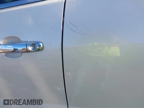 ✅ 2009 GMC Acadia SLT1 • VIN: 1GKER23D19J164164 • Lot: 43631394. Listed on IAAI with Not provided. Free auction sales archive from the USA and detailed vehicle history report at DreamBid. Image 11.