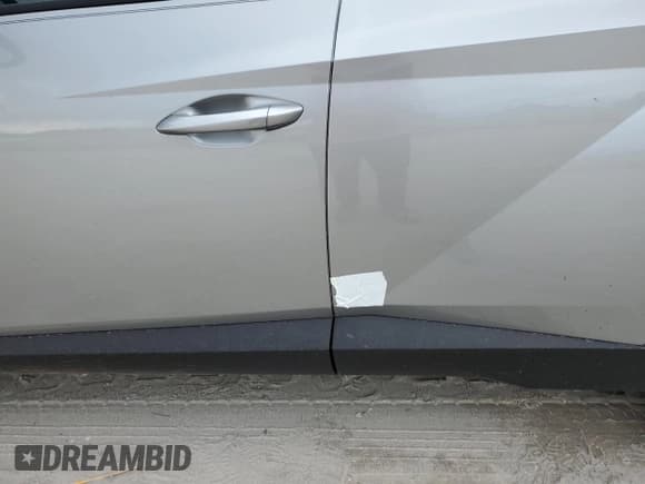 ✅ 2024 Hyundai Tucson Limited • VIN: 5NMJE3DE6RH316044 • Lot: 78033954. Wystawiony na Copart z przebiegiem 10 738 mil. Bezpłatny archiwum sprzedaży aukcyjnych z USA i szczegółowy raport historii pojazdu na DreamBid. Zdjęcie 13.