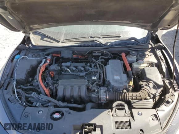 ✅ 2019 Honda Insight EX • VIN: 19XZE4F59KE012516 • Lot: 72016185. Listed on Copart with 80,971 mi. Free auction sales archive from the USA and detailed vehicle history report at DreamBid. Image 11.