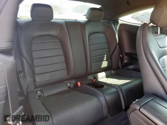 ✅ 2017 Mercedes-Benz C 300 • VIN: WDDWJ4JB3HF389584 • Lot: 80711765. Listed on Copart with 133,946 mi. Free auction sales archive from the USA and detailed vehicle history report at DreamBid. Image 10.