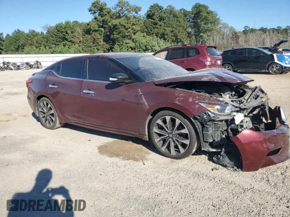✅ 2016 Nissan Maxima S • VIN: 1N4AA6AP5GC403146 • Lot: 87261355. Listed on Copart with 234,882 mi. Free auction sales archive from the USA and detailed vehicle history report at DreamBid. Image 4.