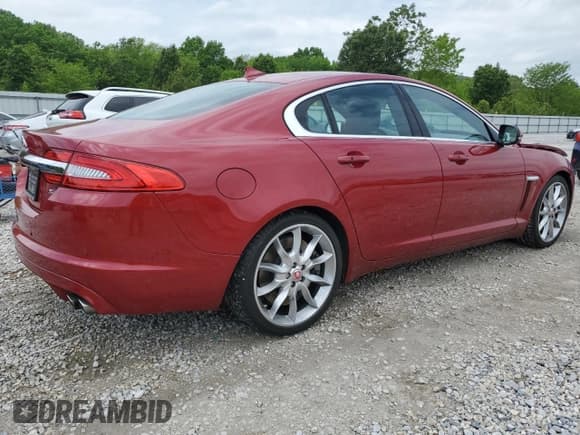 ✅ 2015 Jaguar XF Supercharged • VIN: SAJWA0HP1FMU59632 • Lot: 52326864. Wystawiony na Copart z przebiegiem 72 503 mil. Bezpłatny archiwum sprzedaży aukcyjnych z USA i szczegółowy raport historii pojazdu na DreamBid. Zdjęcie 3.