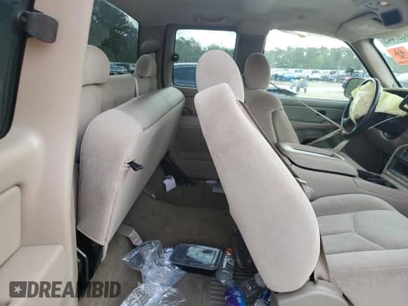 2006 Chevrolet Silverado 1500 LT2 z VIN 2GCEC19T161141544, wystawiony jako Copart lot #54397445 z przebiegiem 89 462 mil mil oraz Szkoda całkowita • Salvage title. Historia ofert i sprzedaży dostępna na DreamBid. Obrazek 10.