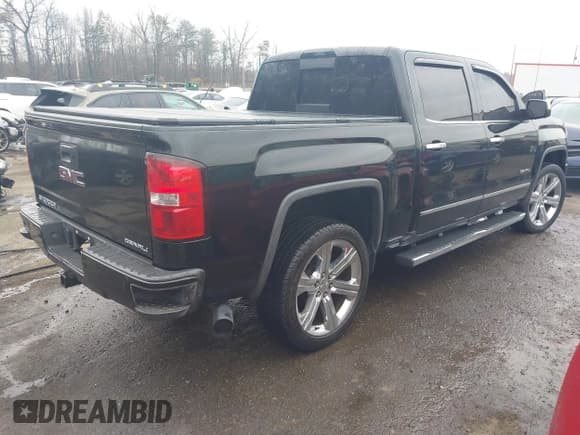 ✅ 2014 GMC Sierra 1500 Denali • VIN: 3GTU2WEJ0EG457054 • Lot: 43743892. Listed on IAAI with 115,647 mi. Free auction sales archive from the USA and detailed vehicle history report at DreamBid. Image 4.