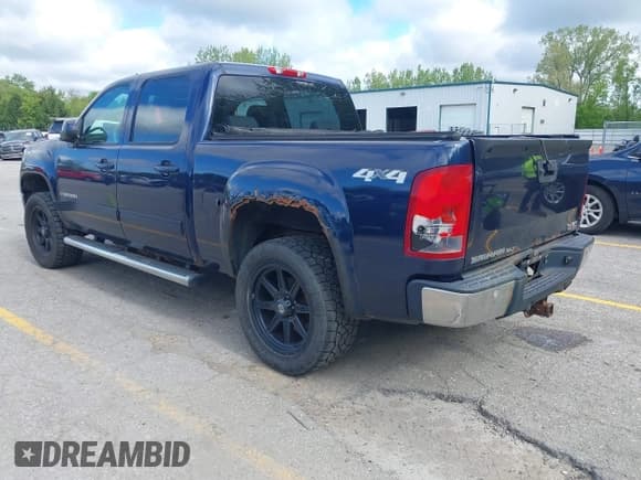 ✅ 2009 GMC Sierra 1500 • VIN: 2GTEK33Y391100131 • Лот: 42292487. Опубликован ранее на IAAI с пробегом 197 968 миль. Бесплатный доступ к архиву аукционных продаж из США и подробный отчёт об истории автомобиля на DreamBid. Изображение 3.