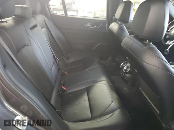 ✅ 2022 Alfa Romeo Giulia • VIN: ZARFANAN8N7653100 • Lot: 71523195. Listed on Copart with 67,015 mi. Free auction sales archive from the USA and detailed vehicle history report at DreamBid. Image 10.