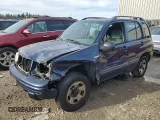 ✅ 2000 Suzuki Vitara JX • VIN: 2S3TD52V6Y6111082 • Lot: 82444534. Wystawiony na Copart z przebiegiem 271 122 mil. Bezpłatny archiwum sprzedaży aukcyjnych z USA i szczegółowy raport historii pojazdu na DreamBid. Zdjęcie 1.