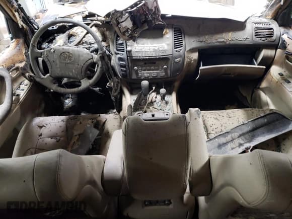 ✅ 2006 Toyota Land Cruiser • VIN: JTEHT05J662084300 • Lot: 77995624. Listed on Copart with Not provided. Free auction sales archive from the USA and detailed vehicle history report at DreamBid. Image 8.