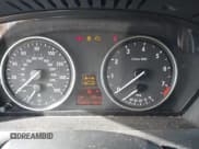 ✅ 2013 BMW X5 xDrive35i • VIN: 5UXZV4C5XD0B13128 • Lot: 43232453. Listed on IAAI with 142,298 mi. Free auction sales archive from the USA and detailed vehicle history report at DreamBid. Image 7.