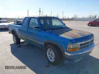 ✅ 1992 Dodge Dakota • VIN: 1B7GL23Y3NS521065 • Lot: 41735342. Wystawiony na IAAI z przebiegiem 197 032 mil. Bezpłatny archiwum sprzedaży aukcyjnych z USA i szczegółowy raport historii pojazdu na DreamBid. Zdjęcie 1.