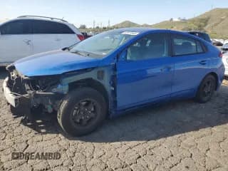 ✅ 2018 Hyundai Ioniq Blue • VIN: KMHC65LCXJU090035 • Lot: 52071845. Wystawiony na Copart z przebiegiem 92 631 mil. Bezpłatny archiwum sprzedaży aukcyjnych z USA i szczegółowy raport historii pojazdu na DreamBid. Zdjęcie 1.