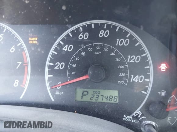 ✅ 2013 Toyota Corolla L • VIN: 5YFBU4EE9DP222489 • Lot: 43044003. Listed on IAAI with 237,489 mi. Free auction sales archive from the USA and detailed vehicle history report at DreamBid. Image 16.