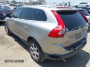 ✅ 2012 Volvo XC60 3.2L • VIN: YV4952DL2C2312495 • Lot: 42288225. Listed on IAAI with 166,358 mi. Free auction sales archive from the USA and detailed vehicle history report at DreamBid. Image 3.