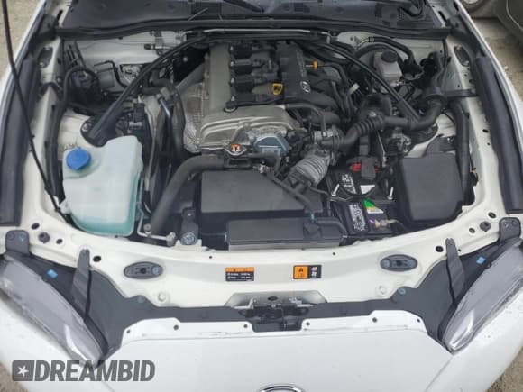 ✅ 2016 Mazda MX-5 Miata Club • VIN: JM1NDAC7XG0119368 • Lot: 49701903. Wystawiony na Copart z przebiegiem 53 087 mil. Bezpłatny archiwum sprzedaży aukcyjnych z USA i szczegółowy raport historii pojazdu na DreamBid. Zdjęcie 11.