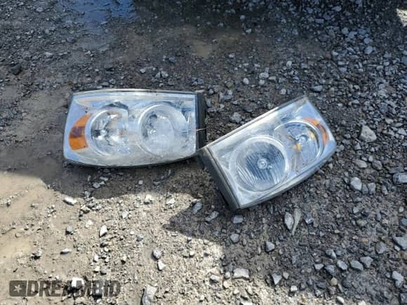 2006 Dodge 3500 SLT z VIN 3D7MX48C16G250277, wystawiony jako Copart lot #47961005 z przebiegiem 100 078 mil mil oraz Szkoda całkowita • Salvage title. Historia ofert i sprzedaży dostępna na DreamBid. Obrazek 12.