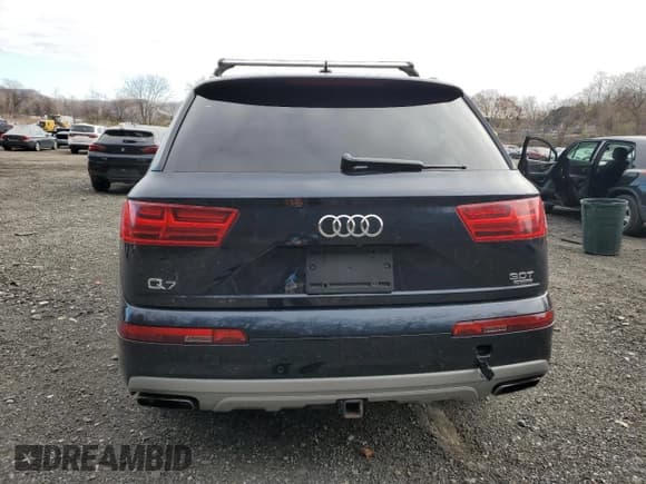 ✅ 2017 Audi Q7 Premium Plus • VIN: WA1LAAF77HD002721 • Lot: 93441015. Wystawiony na Copart z przebiegiem 101 884 mil. Bezpłatny archiwum sprzedaży aukcyjnych z USA i szczegółowy raport historii pojazdu na DreamBid. Zdjęcie 6.