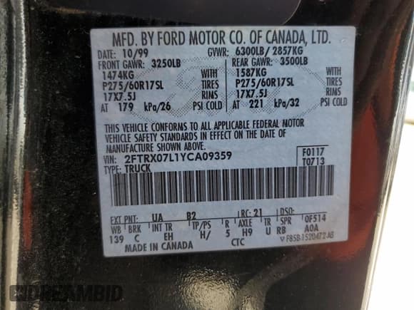 ✅ 2000 Ford F-150 XL • VIN: 2FTRX07L1YCA09359 • Lot: 49236425. Wystawiony na Copart z przebiegiem Nie podano. Bezpłatny archiwum sprzedaży aukcyjnych z USA i szczegółowy raport historii pojazdu na DreamBid. Zdjęcie 12.