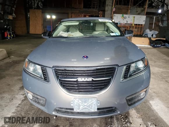 ✅ 2011 Saab 9-5 Turbo4 • VIN: YS3GN4AR1B4005555 • Лот: 85066734. Опубликован ранее на Copart с пробегом 102 827 миль. Бесплатный доступ к архиву аукционных продаж из США и подробный отчёт об истории автомобиля на DreamBid. Изображение 5.