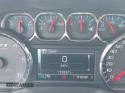 ✅ 2015 Chevrolet Silverado 2500HD LT • VIN: 1GC2KVEG2FZ533591 • Lot: 42689674. Wystawiony na IAAI z przebiegiem 133 697 mil. Bezpłatny archiwum sprzedaży aukcyjnych z USA i szczegółowy raport historii pojazdu na DreamBid. Zdjęcie 15.