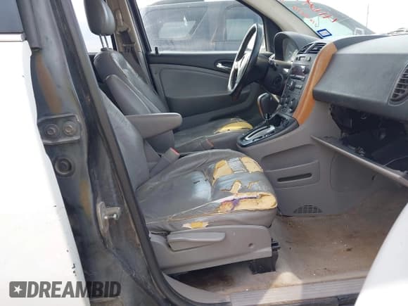 ✅ 2006 Saturn VUE • VIN: 5GZCZ53486S807330 • Lot: 41691578. Wystawiony na IAAI z przebiegiem 203 310 mil. Bezpłatny archiwum sprzedaży aukcyjnych z USA i szczegółowy raport historii pojazdu na DreamBid. Zdjęcie 5.