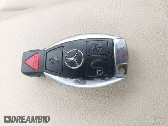 2015 Mercedes-Benz CLA 250 with VIN WDDSJ4EB9FN260731, listed as a IAAI auction lot 42904807 with 94,994 mi miles and . Bid and sale history available at DreamBid. Image 11.