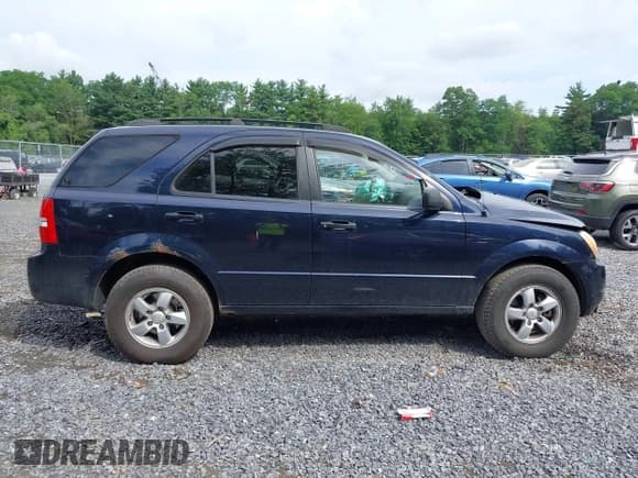 ✅ 2008 Kia Sorento LX • VIN: KNDJC735185825586 • Lot: 42689462. Listed on IAAI with 135,803 mi. Free auction sales archive from the USA and detailed vehicle history report at DreamBid. Image 13.