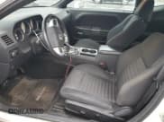 ✅ 2014 Dodge Challenger R/T 100th Anniversary Appearance • VIN: 2C3CDYBT7EH257624 • Lot: 83432284. Wystawiony na Copart z przebiegiem 76 023 mil. Bezpłatny archiwum sprzedaży aukcyjnych z USA i szczegółowy raport historii pojazdu na DreamBid. Zdjęcie 7.