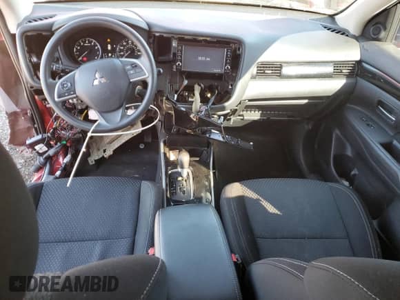 2019 Mitsubishi Outlander ES z VIN JA4AD2A39KZ030751, wystawiony jako Copart lot #86495085 z przebiegiem 94 881 mil mil oraz Szkoda całkowita • Salvage title. Historia ofert i sprzedaży dostępna na DreamBid. Obrazek 8.